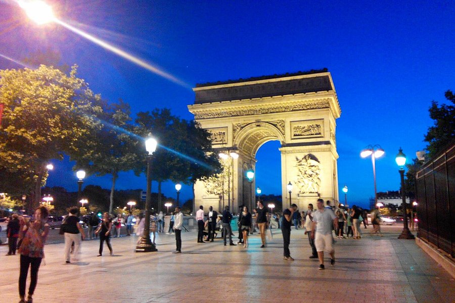 Arc de Triomphe